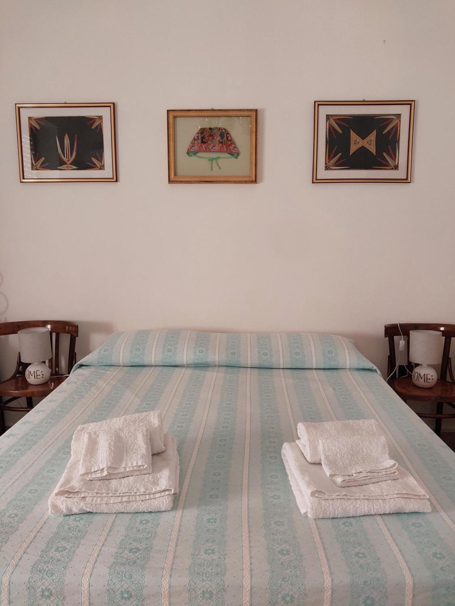 Casa Vacanze Zarinu Orgosolo Extérieur photo