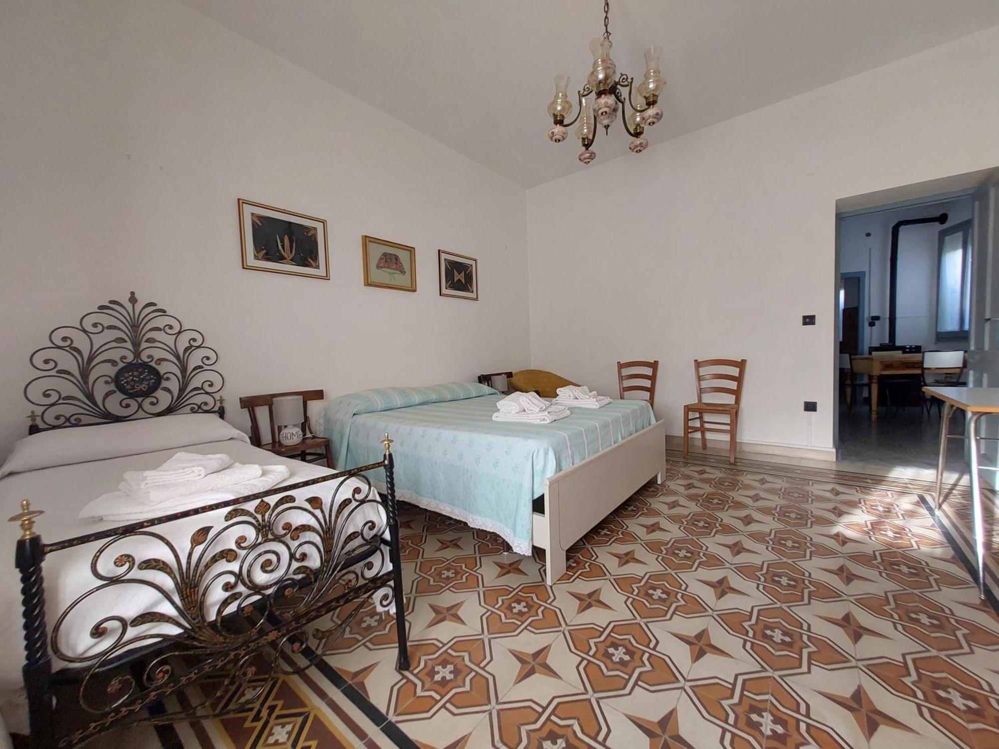 Casa Vacanze Zarinu Orgosolo Extérieur photo