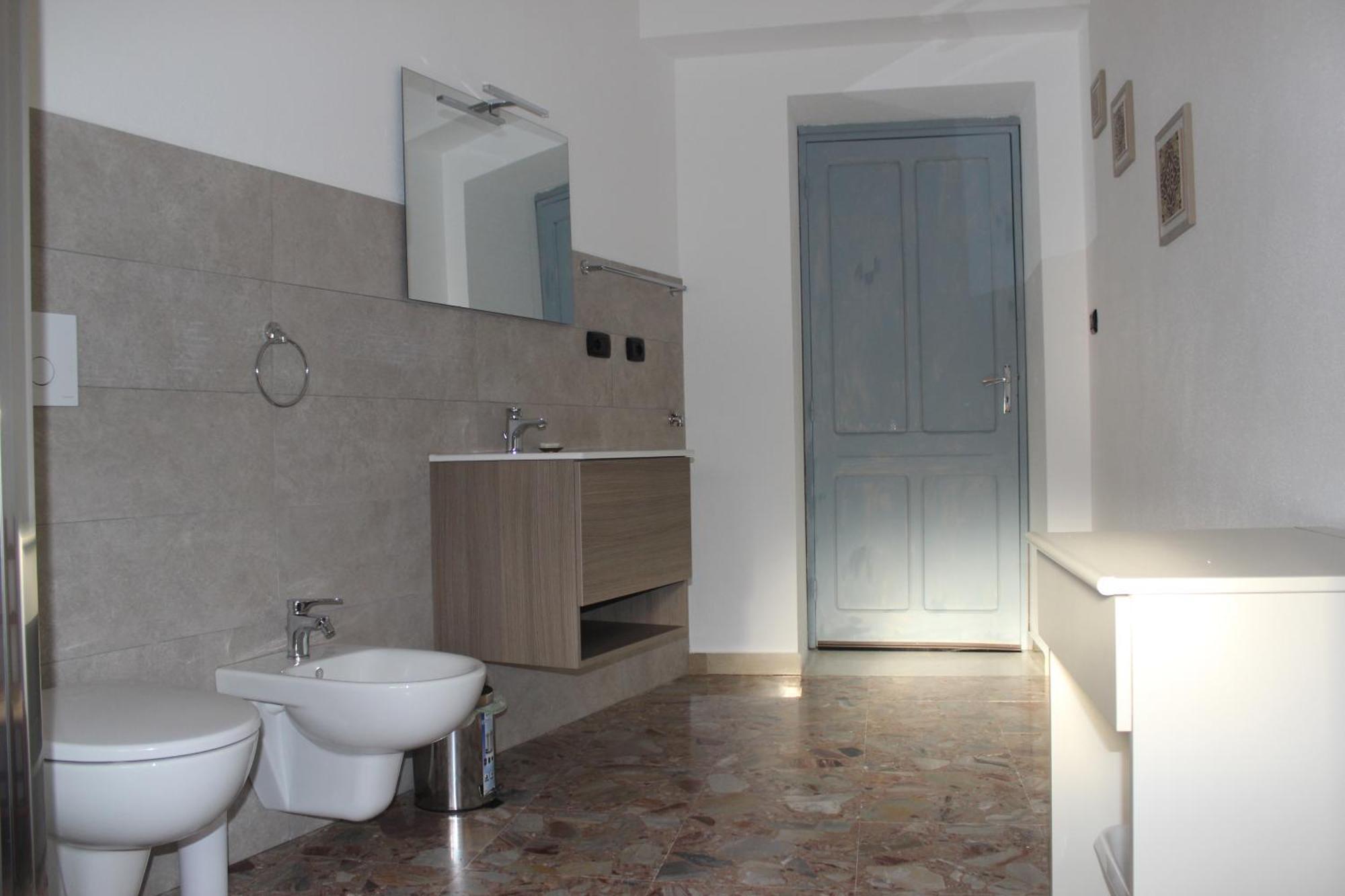 Casa Vacanze Zarinu Orgosolo Extérieur photo